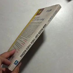 Năm người gặp nhau trên thiên đường - Mitch Albom 736589