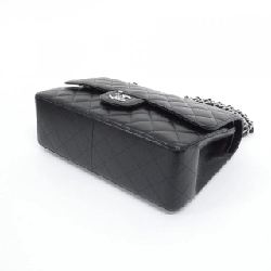 Túi xách chéo Chanel 58600 611684