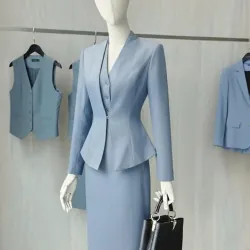 Trang phục công sở vest nữ tay dài màu xám kẻ sọc nhạt 715976