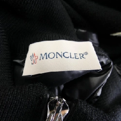 Moncler MONCLER 10939B00025 Áo khoác lông - Hàng hiệu Chính hãng 822965