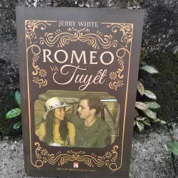 Romeo và Tuyết tự truyện của Jerry White