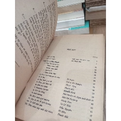 Thơ ca chống Mĩ cứu nước (Tác phẩm chọn lọc dùng trong nhà trường) 960563