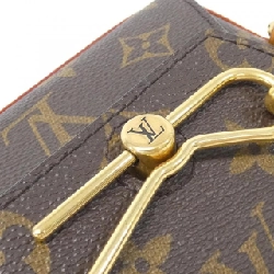 Túi xách vai Louis Vuitton Monogram Milk Box M44877 612418