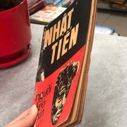 NGƯỜI KÉO MÀN - NHẬT TIẾN 454913