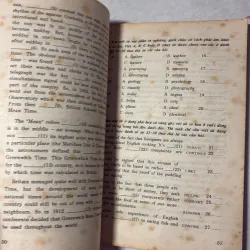 Giới thiệu đề thi tuyển sinh môn Tiếng Anh 995747