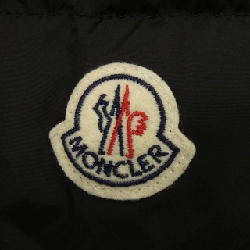 Áo khoác lông vũ MONCLER 638444
