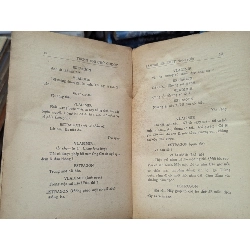 TRONG KHI CHỜ GODOT - SAMUEL BECKETT 119271