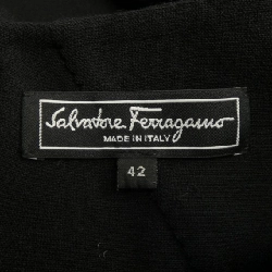 Salvatore Ferragamo ワンピース 646538
