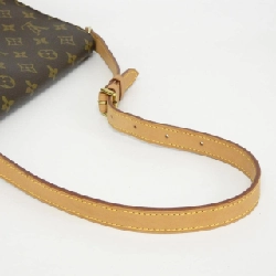 Túi xách vai Louis Vuitton Monogram Musette Tango M51257 - Hàng hiệu Authentic 767840