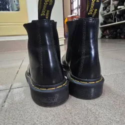 Giày Dr. Martens Bianca.
Màu đen.
Size 5UK - 38. Made in Thailand. Tình trang sử dụng tốt. 1031353