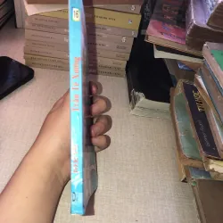 Tủ sách văn học trong nhà tường Trần Tế Xương 937135