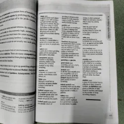 Read and Understand 2 - Giáo trình học tiếng anh cải thiện từ vựng 932220