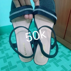 Váy, giày, quần áo nữ cần pass 426761