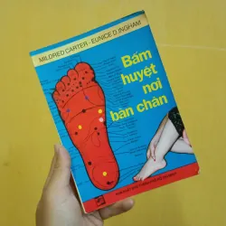 Bấm huyệt nơi bàn chân