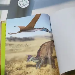 [MIỄN PHÍ BỌC SÁCH] Dinosaurs: Step into the world of the dinosaurs 990371