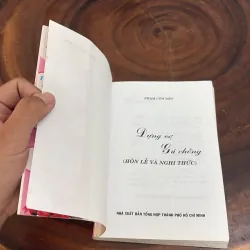 II Văn Hoá Việt: Dựng Vợ Gả Chồng, Hôn Lễ Và Nghi Thức - Phạm Côn Sơn - 2006 1020054