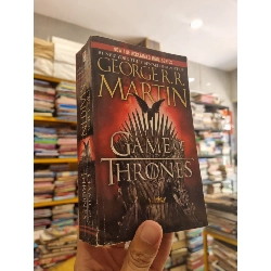 A GAME OF THRONES - George R.R. Martin (Pocket Size - Bantam Books) 139261