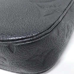 Túi xách vai Louis Vuitton Monogram Empreinte Multi Pochette Accessoires M80399 609829