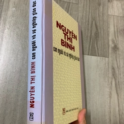 Nguyễn thị bình - con người và sự nghiệp giáo dục. 999 462874