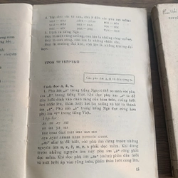 Sách học tiếng Nga 446101
