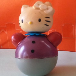 Đồ chơi lật đật hình mèo Hello Kitty tuổi thơ thế hệ 8x, 9x 15721