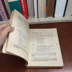 II Sách Huyền Học: Tướng Mệnh Khảo Luận - Vũ Tài Lục - 1972 603051
