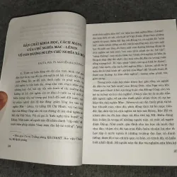 KIÊN ĐỊNH MỤC TIÊU VÀ CON ĐƯỜNG ĐI LÊN CHỦ NGHĨA XÃ HỘI Ở NƯỚC TA 701107