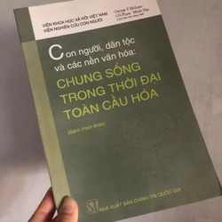 Con người, dân tộc và các nền văn hoá: Chung sống trong thời đại toàn cầu hoá (Nhân học)