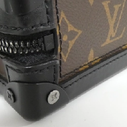 Túi xách mềm dọc Monogram Taffeta Louis Vuitton M45044 610625