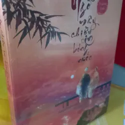 ngỡ mây chiều in bóng nước