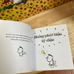 Đời Về Cơ Bản Là Buồn... Cười - Lê Bích 928090