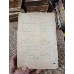 Con đường sấm sét - Peter Abraham 1985 mới 70% (Văn học nước ngoài) HLSC2404 1028453