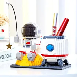 Bộ đồ chơi lắp ghép phi hành gia - Hộp đựng bút trang trí bàn 1588 mảnh ( có đèn led )