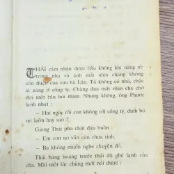Tiểu thuyết lãng mạn Việt Nam: GIÓ THOẢNG QUA ĐỜI EM (Lê Duy Phương Thảo) 782348