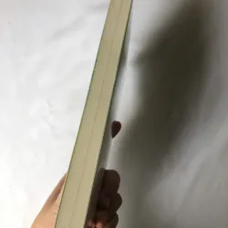 Bốt Điện Thoại Bên Rìa Thế Giới - Laura Imai Messina 735060