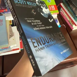Endurance – Hành Trình Không Gian | Scott Kelly- K3 1006491