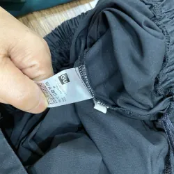 Chân váy Nhat đen va xanh (mua 1 tặng 1) 779371