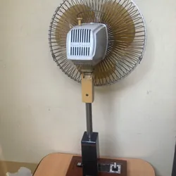 Quạt Lửng Nhật Mitsubishi vân gỗ cao 90cm cánh 30cm. 494008