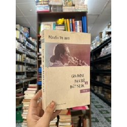Gia đình, bạn bè và đất nước - Nguyễn Thị Bình 693364
