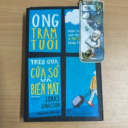Ông trăm tuổi trèo qua cửa sổ