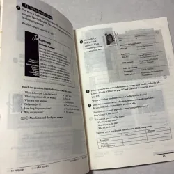 Getting Ahead: A communication Skills Course for Business English 995761