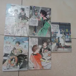 Combo Người lạ bên bờ biển + dưới gió xuân tập 1,2,3,5 (chỉ có sách, không có phụ kiện)