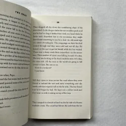 The Road - Cormac McCarthy  991917