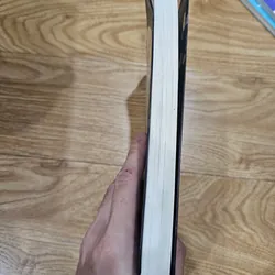 Bóng trăng trắng ngà
 709190