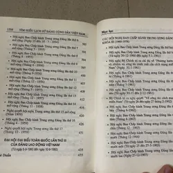 Tìm hiểu lịch sử ĐCS Việt Nam qua các Đại hội và Hội nghị Trung ương (1930-2002)  694250
