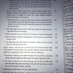Tổng kết Đảng lãnh đạo quân sự và quốc phòng trong Cách mạng Việt Nam 1945-2000 708138