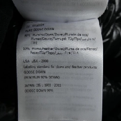 Áo khoác lông vũ MONCLER 642474