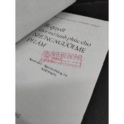 Bí quyết khơi mở hạnh phúc cho những người mẹ đi làm mới 90% ố nhẹ 2010 HCM2811 TÂM LÝ 924275