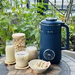 Máy làm sữa hạt mini Kalite KCB12B – Lưỡi dao inox bền bỉ 723267