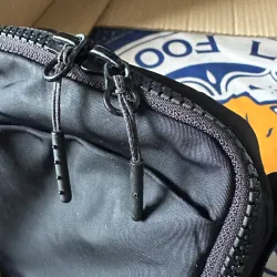 Túi chéo lululemon 777359